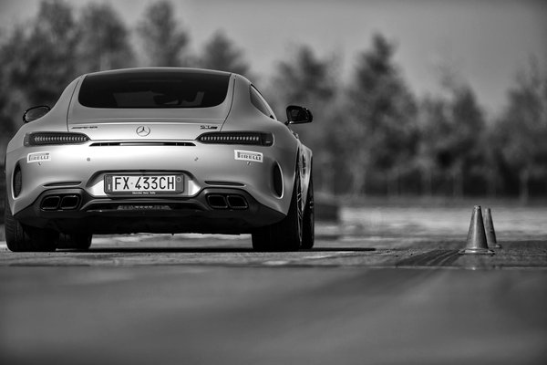 Faut-il se fier à un casque de moto de seconde main ?